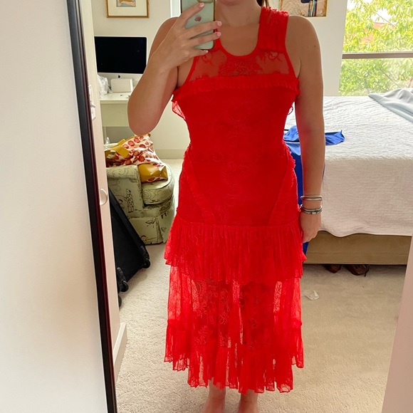 ALEXIS, Size M, Poppy-red Peekaboo Lace MIDI Dress - Picture 3 of 8